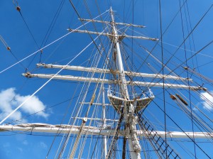 Hauptmast - noch ohne Segel