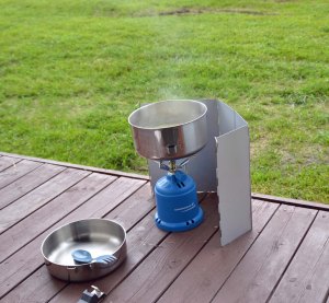 Wichtigstes Campingutensil: Heißer Tee und Suppe ..... im Norwegischen Juni/Juli.