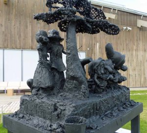 Eine - äähhmm - sehr gewöhnungsbedürftige Variante von Disneys "Sieben Zwergen" - ...