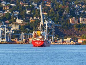 Der Güterhafen von Oslo ist sehr klein. Die meisten Schiffe werden am Beginn des Fjords entladen.