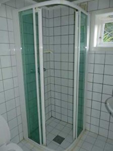 Dusche (mit Fussbodenheizung ;-)  )