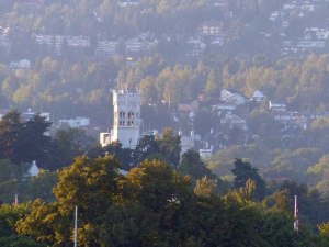 Oscarshall: Erbaut fuer die Kønigin Maud - die Frau von Norwegens erstem Kønig nach der Unabhængigkeit 1905 Haakon VII. Heute Empfangshaus fuer Staatsgæste
