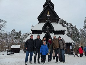 Die kleine Gruppe der jungen Erwachsenen (normal sind mehr dabei) mit einem ganz jungen "Jungen Erwachsenen" ;-)