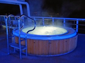 Hier mein erklärter Lieblingsplatz an Bord: der Arctic Pool  ;-) 
