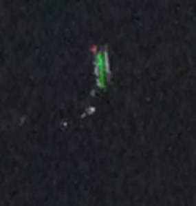 Hommage zum St. Patricks Day: Sprungturm in Grün