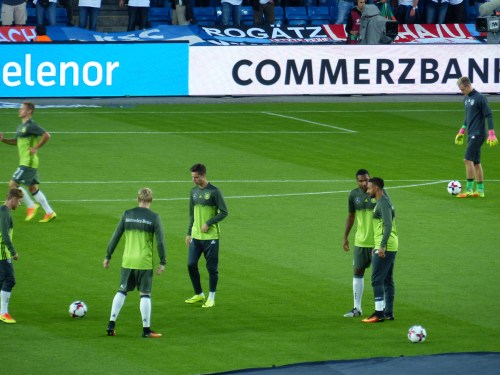 und noch mehr aufwärmen.... 